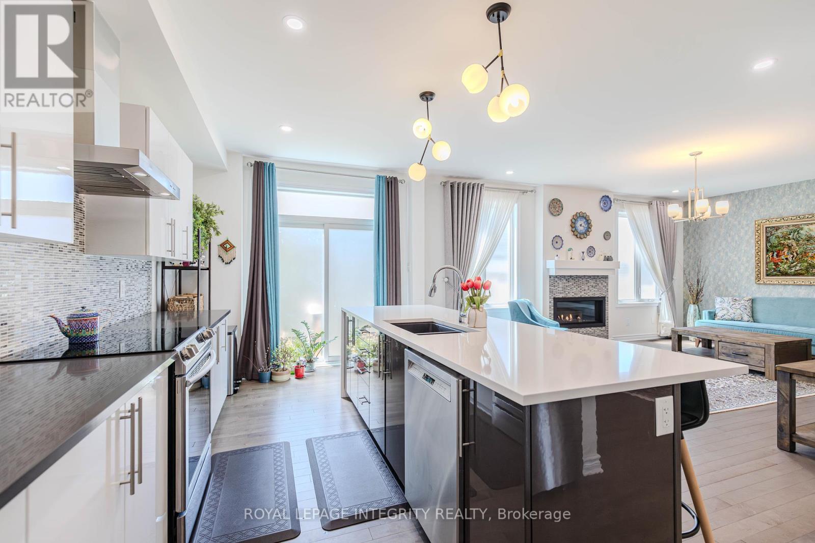 Photo 8 of 772 Samantha Eastop Avenue, Ottawa ON