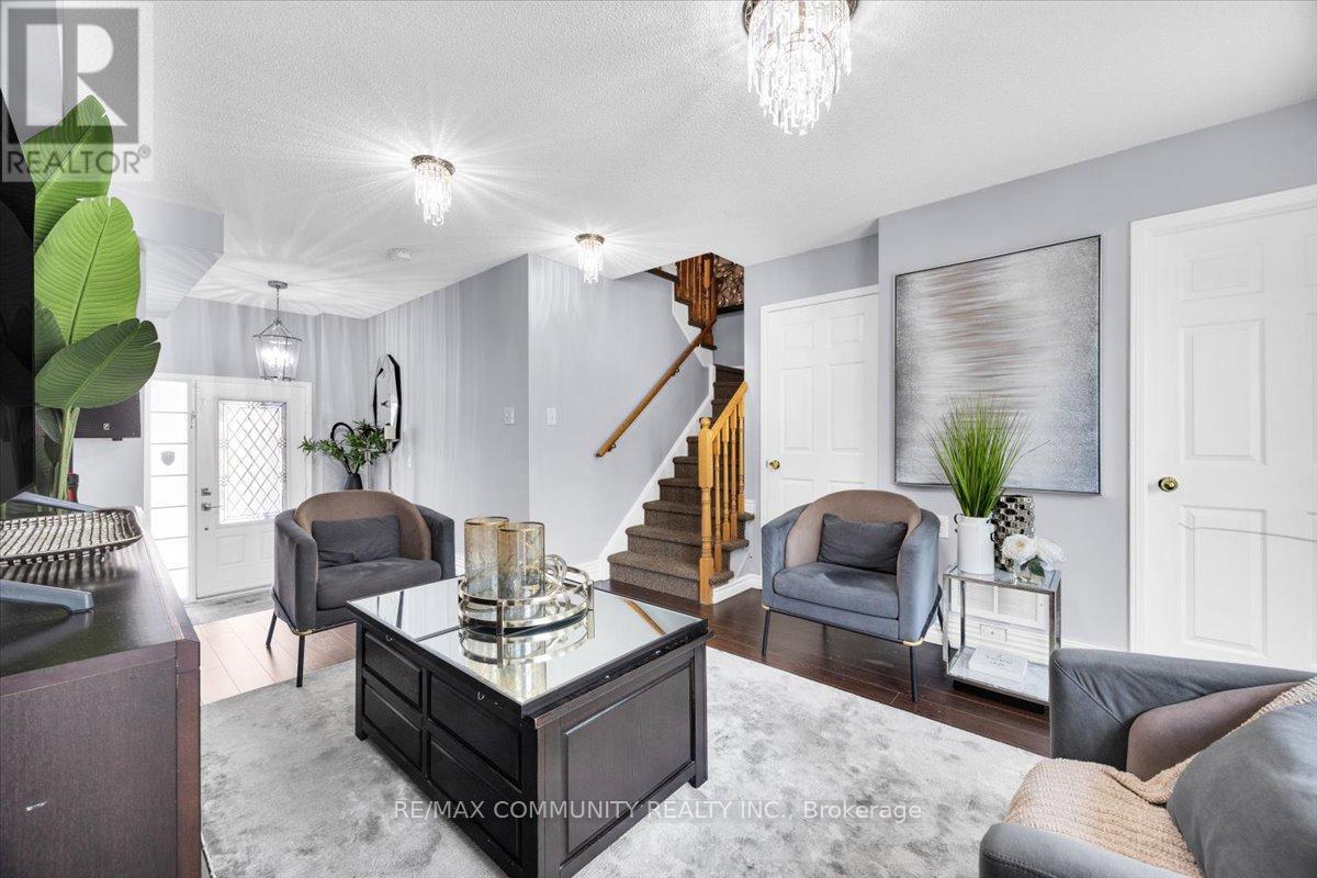 Photo 10 of 106 Barnham Street, Ajax ON