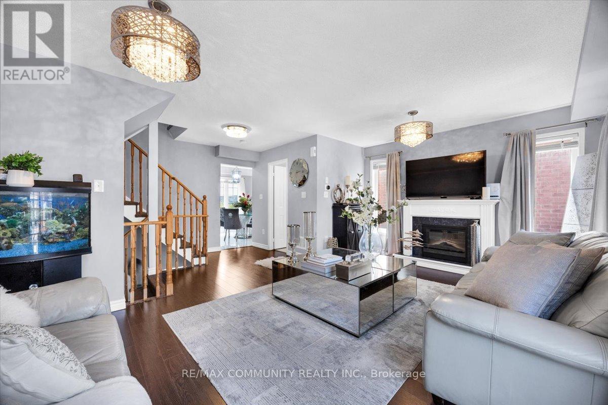 Photo 15 of 106 Barnham Street, Ajax ON