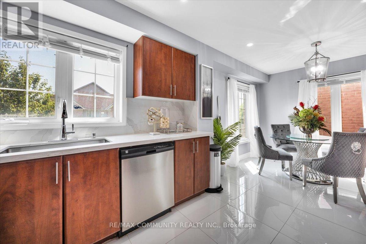 Photo 24 of 106 Barnham Street, Ajax ON