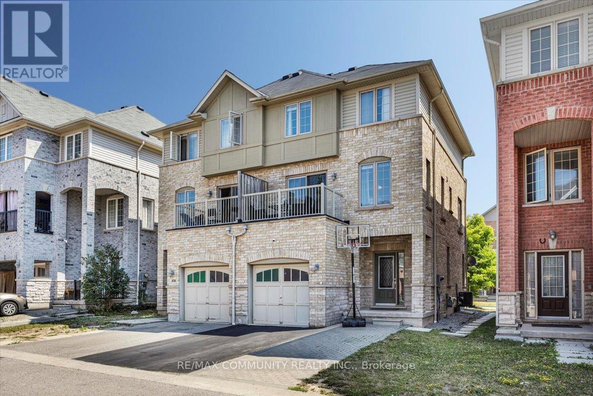 Photo 3 of 106 Barnham Street, Ajax ON