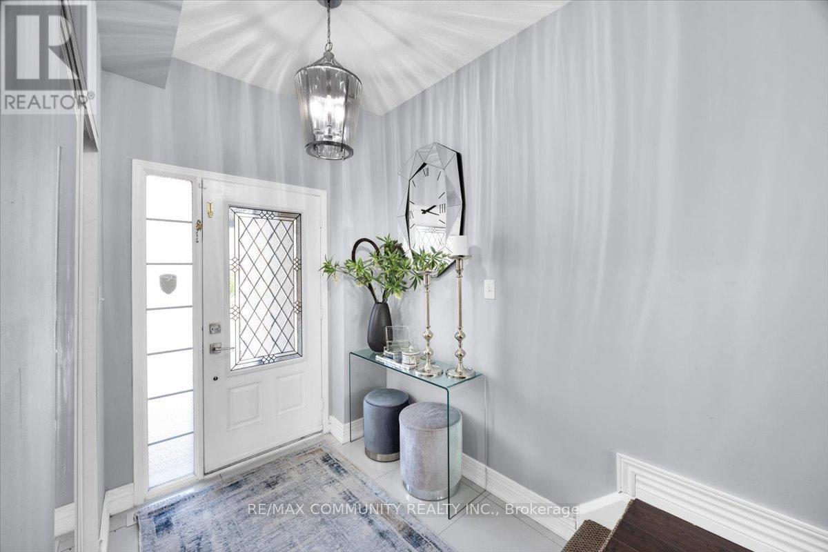 Photo 8 of 106 Barnham Street, Ajax ON