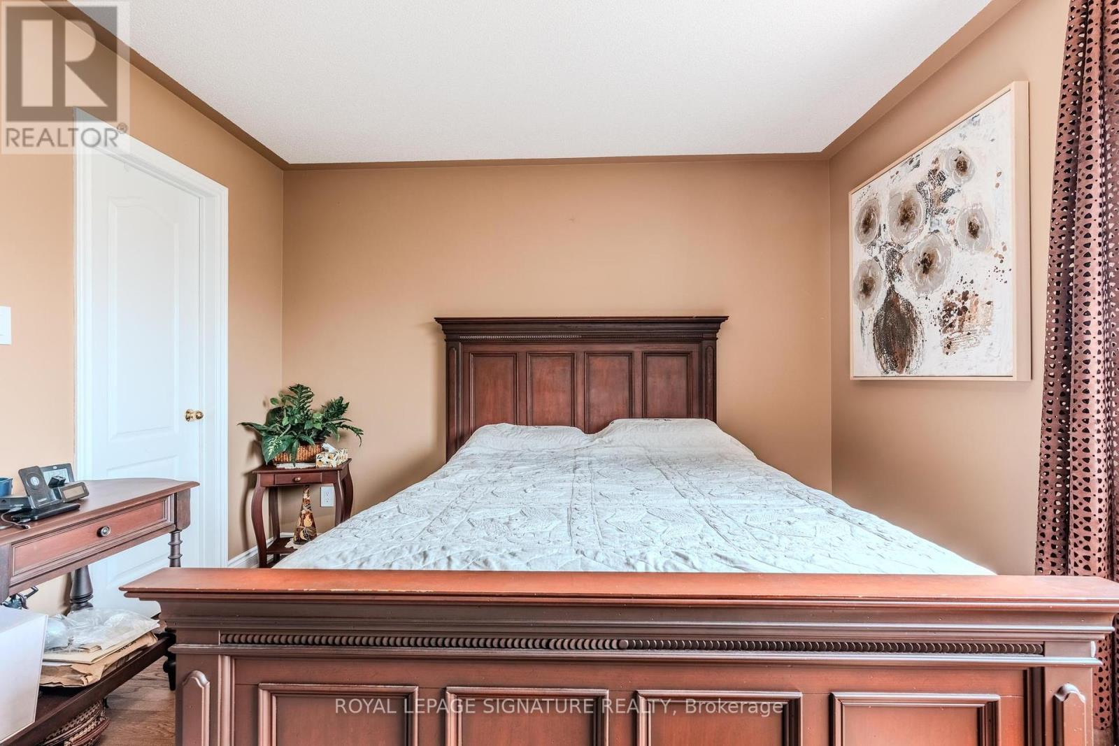 Photo 21 of Main Upper 77 Wheelwright Drive, Richmond Hill ON