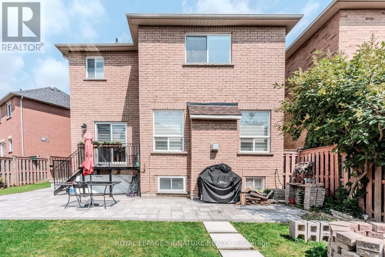 Photo 27 of Main Upper 77 Wheelwright Drive, Richmond Hill ON