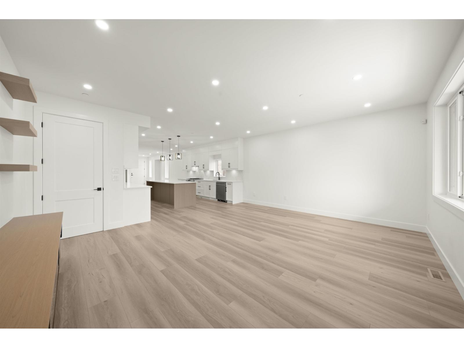 1 26725 FRASER HIGHWAY, Langley