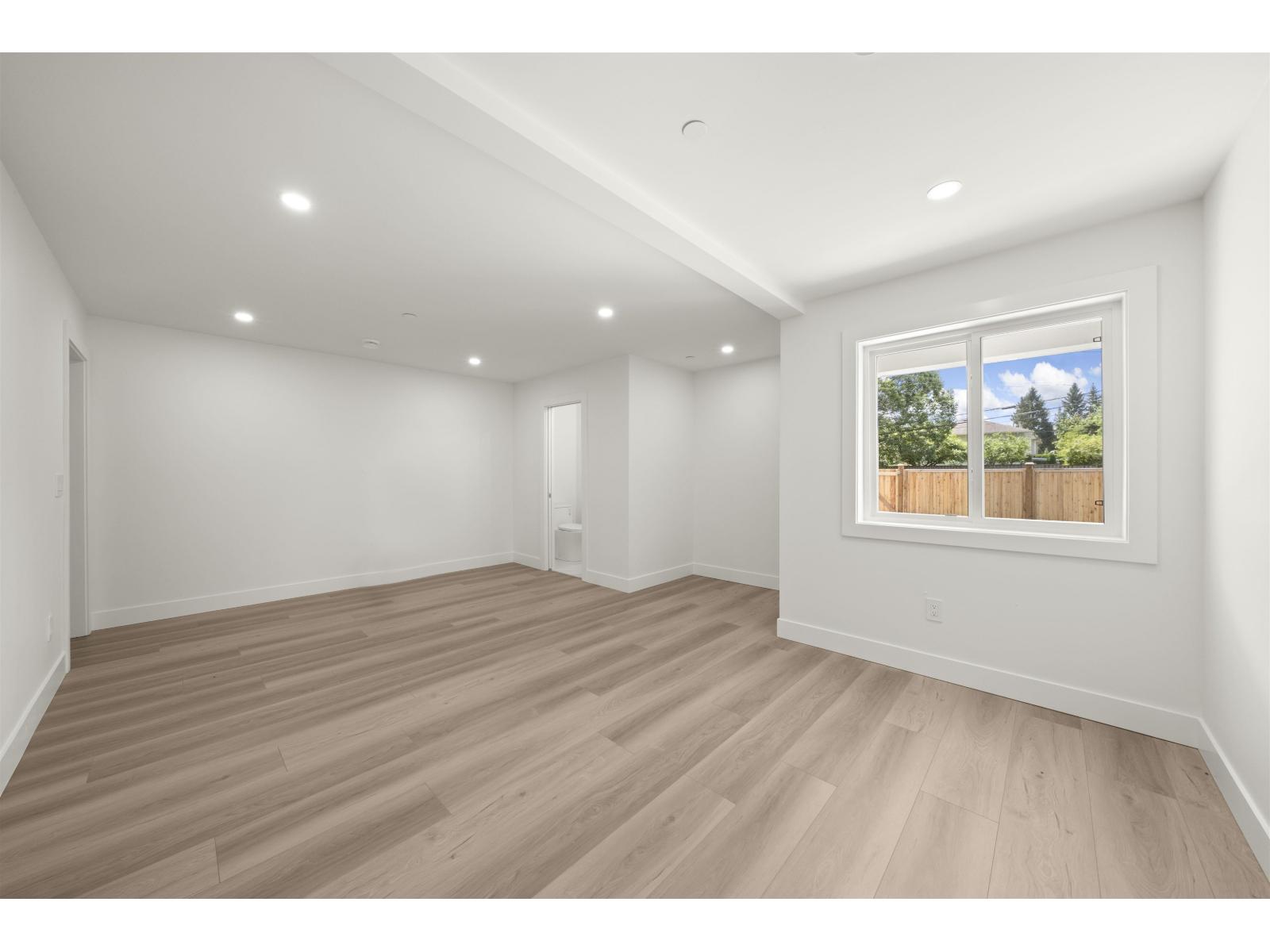 1 26725 FRASER HIGHWAY, Langley