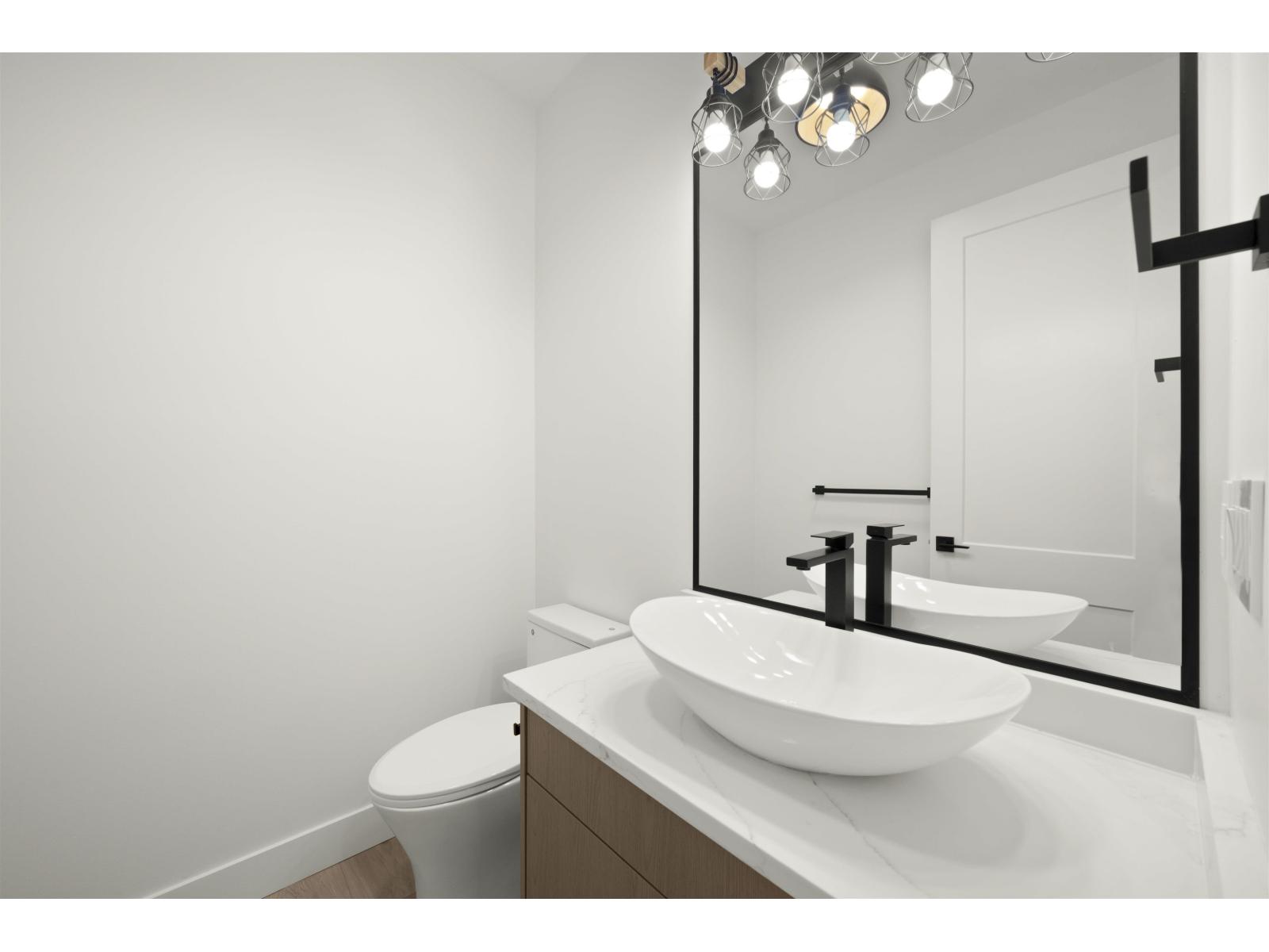 1 26725 FRASER HIGHWAY, Langley