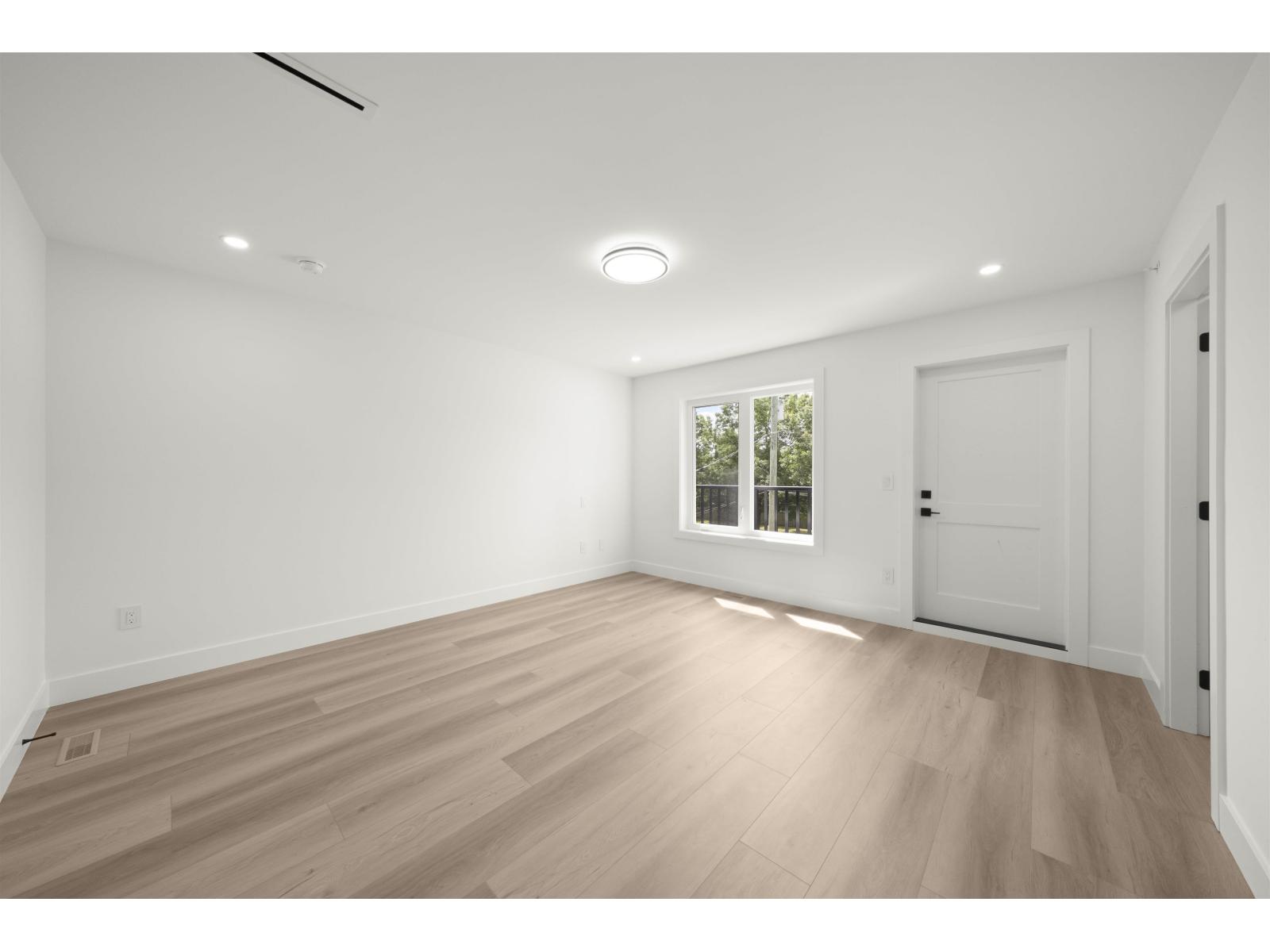 1 26725 FRASER HIGHWAY, Langley