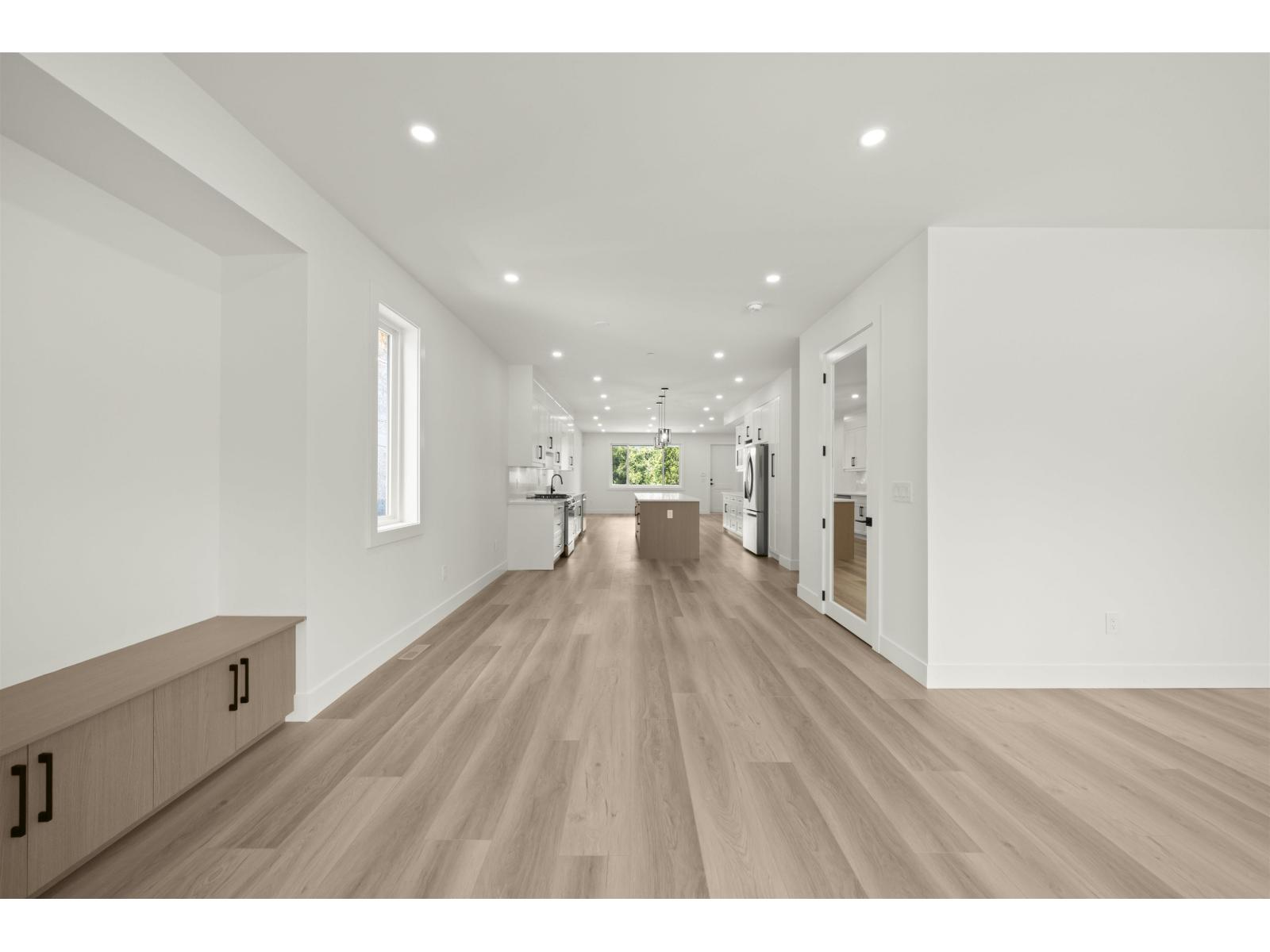 1 26725 FRASER HIGHWAY, Langley
