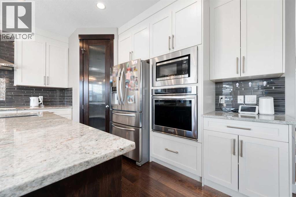Photo 9 of 2438 Baysprings Link, Airdrie AB