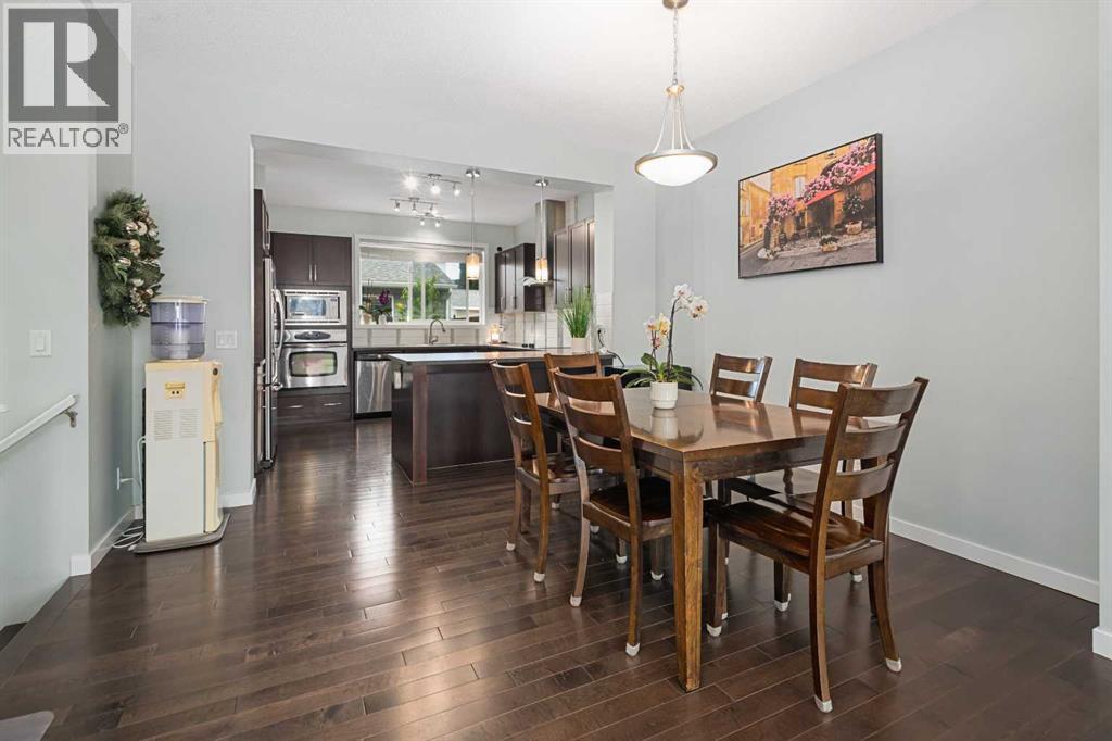 Photo 11 of 1251 New Brighton Park Se, Calgary AB