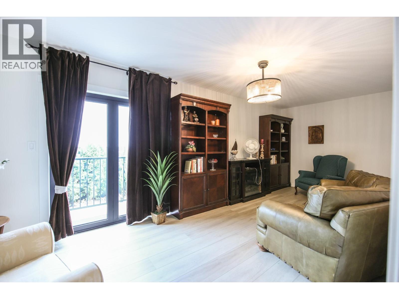 2830 Paris Street, Penticton