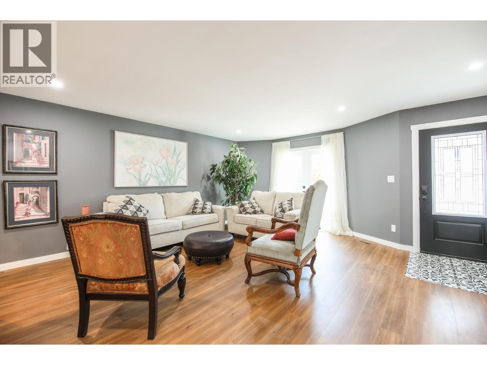 2830 Paris Street, Penticton