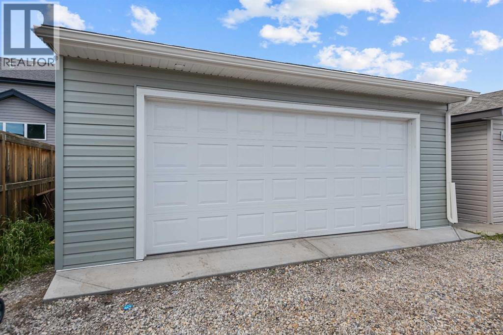 Photo 32 of 1251 New Brighton Park Se, Calgary AB
