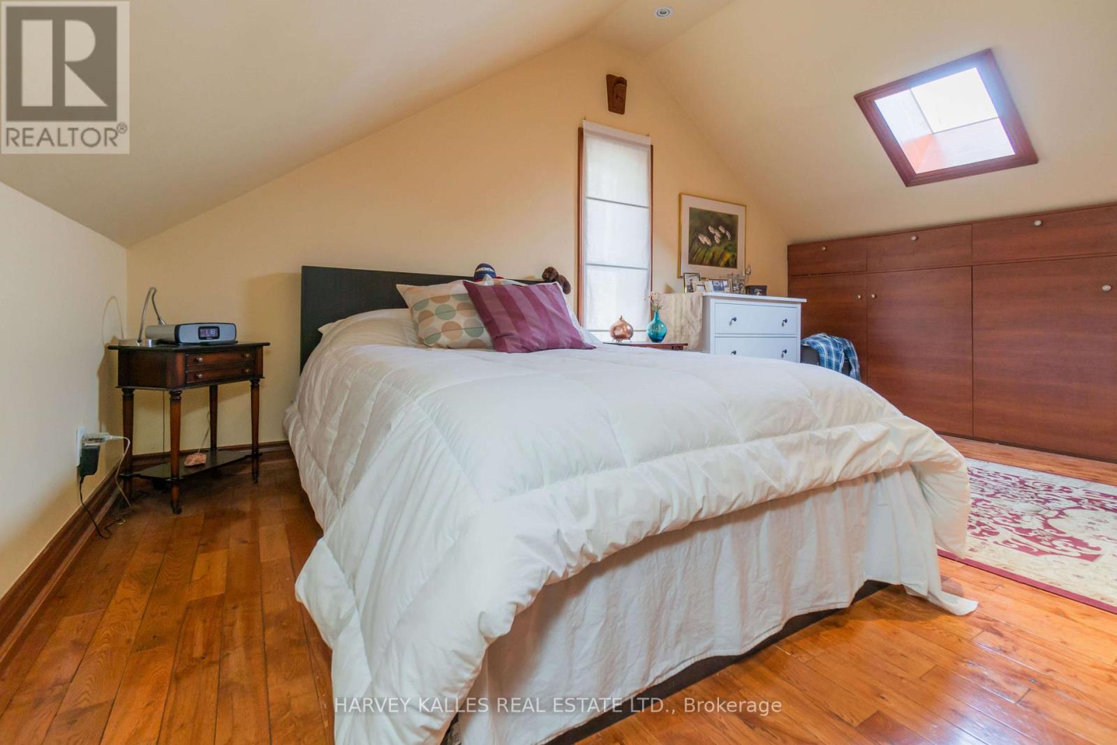Photo 29 of 5 37 Metcalfe Street, Toronto ON