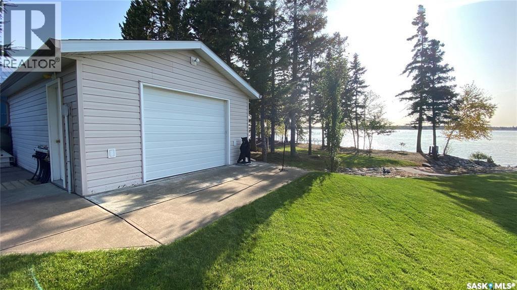 Photo 38 of 3 Karen Place, Candle Lake SK