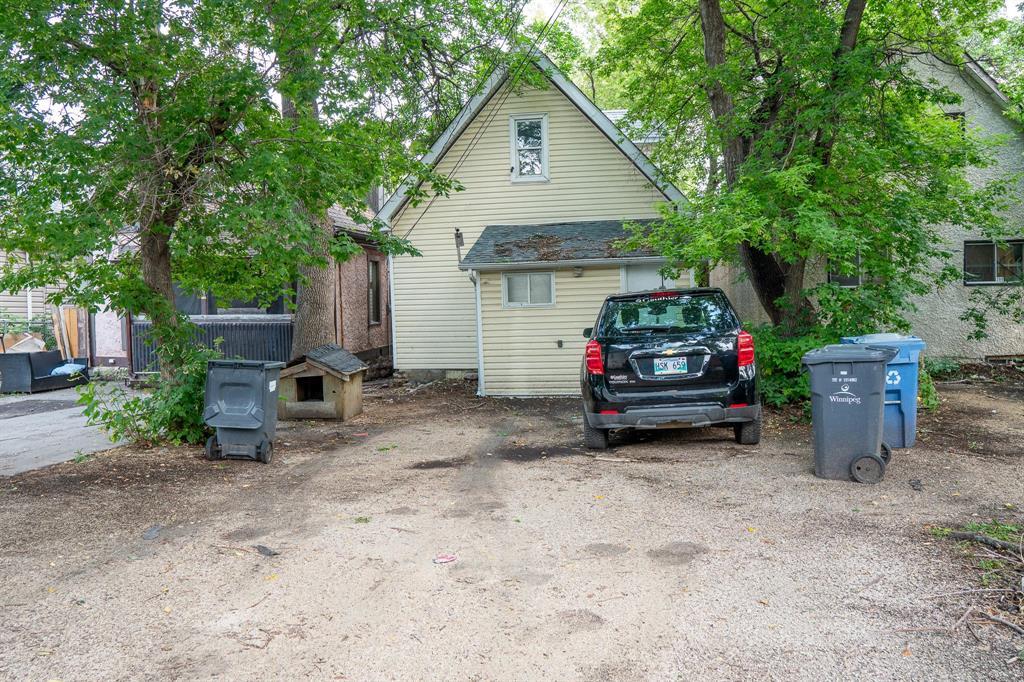 Photo 26 of 392 Salter Street, Winnipeg MB