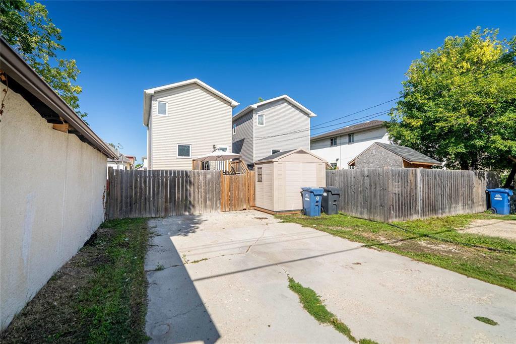 Photo 3 of 292 Johnson Avenue, Winnipeg MB