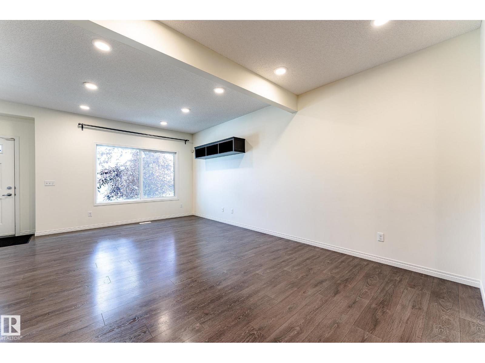 Photo 10 of 4360 Annett Common Sw, Edmonton AB