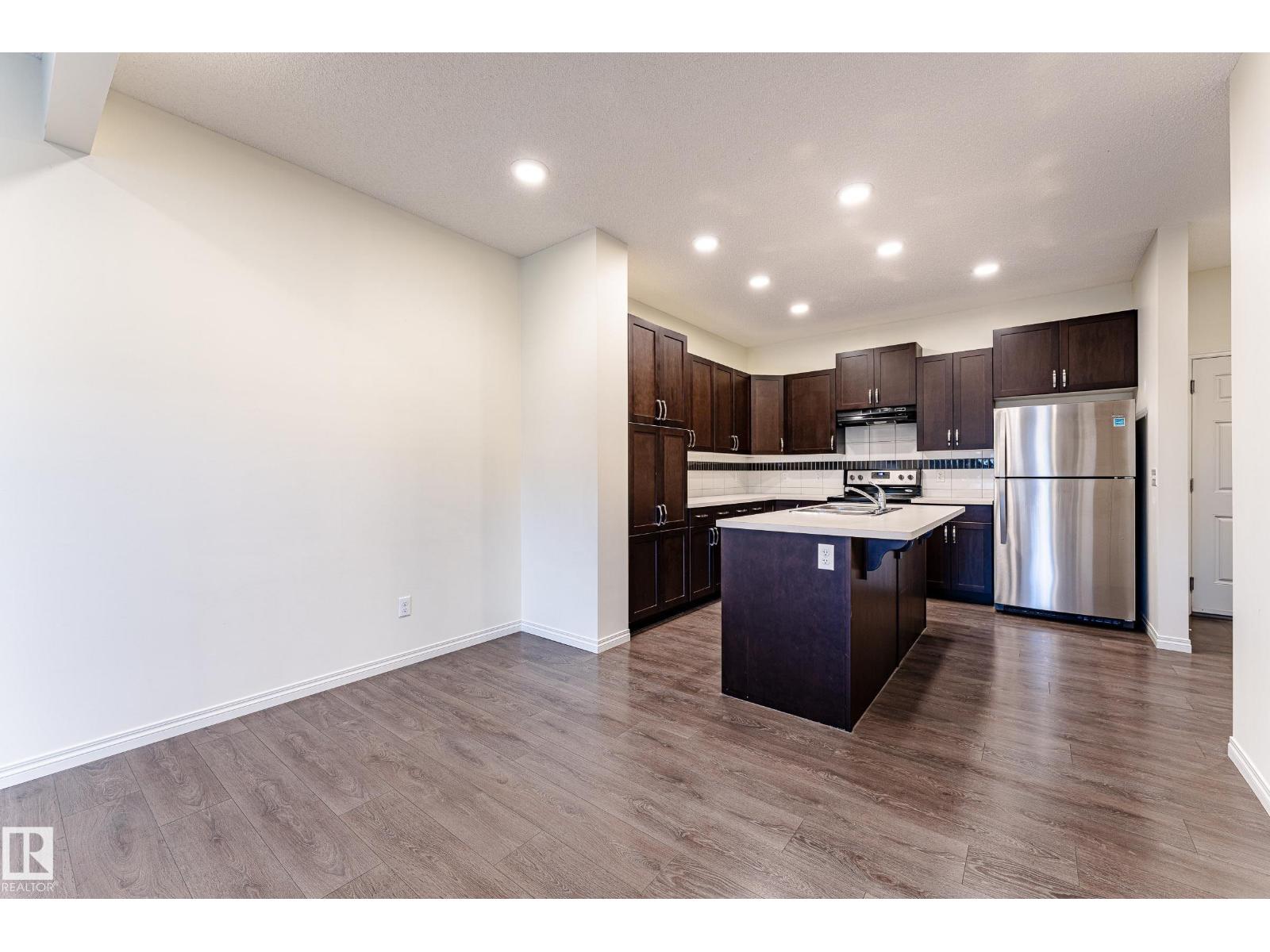 Photo 12 of 4360 Annett Common Sw, Edmonton AB