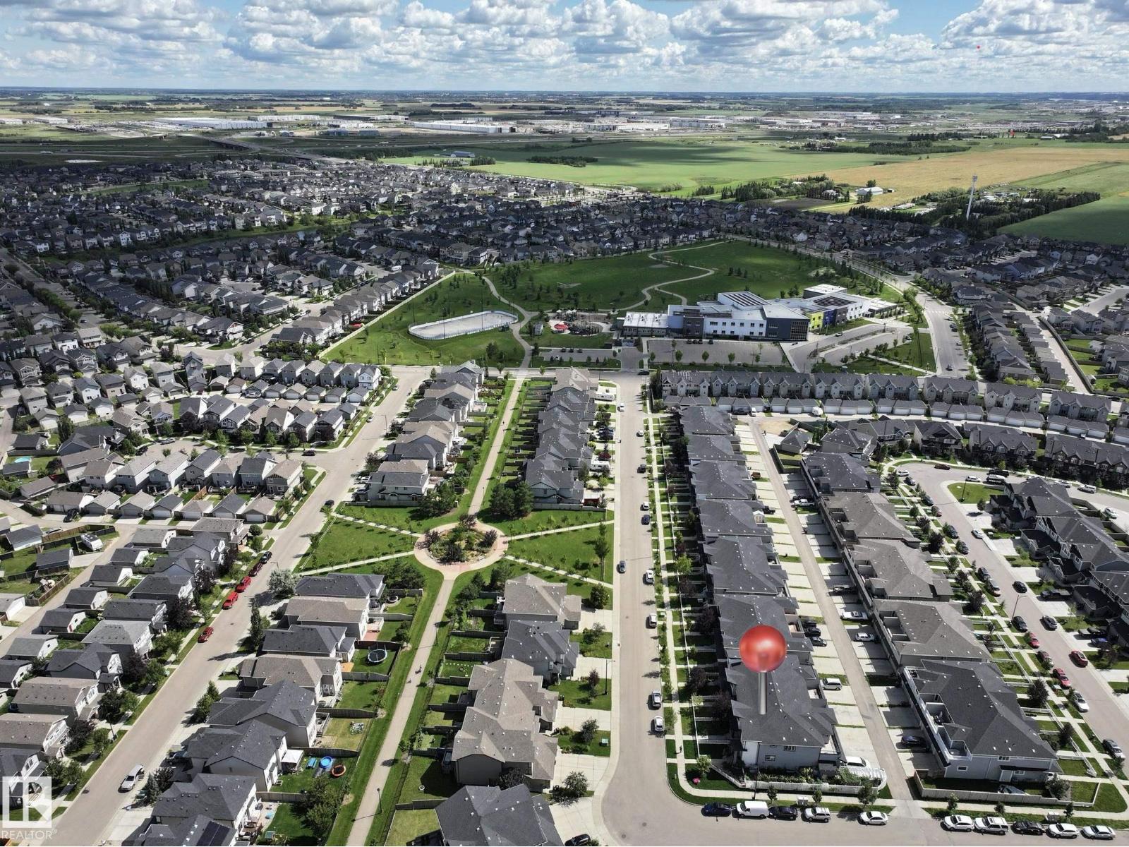 Photo 2 of 4360 Annett Common Sw, Edmonton AB