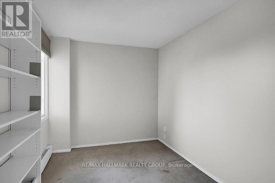 Photo 24 of 410 1081 Ambleside Drive, Ottawa ON