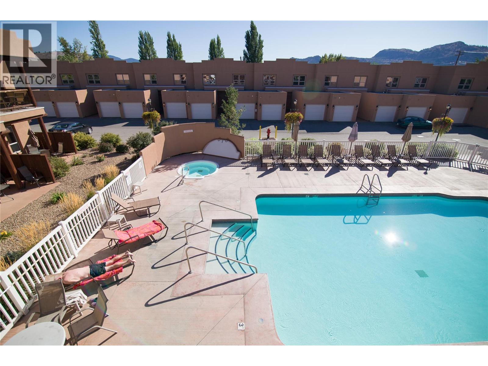 5401 LAKESHORE Drive Unit# 102, Osoyoos
