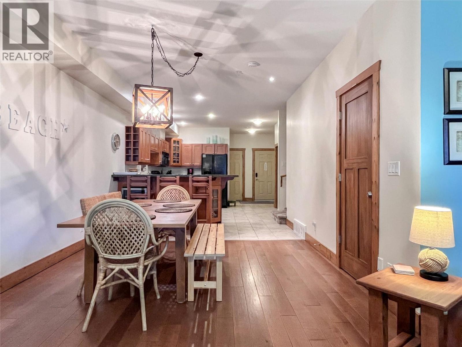 5401 LAKESHORE Drive Unit# 102, Osoyoos
