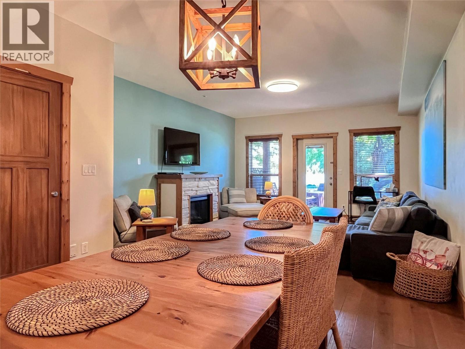 5401 LAKESHORE Drive Unit# 102, Osoyoos