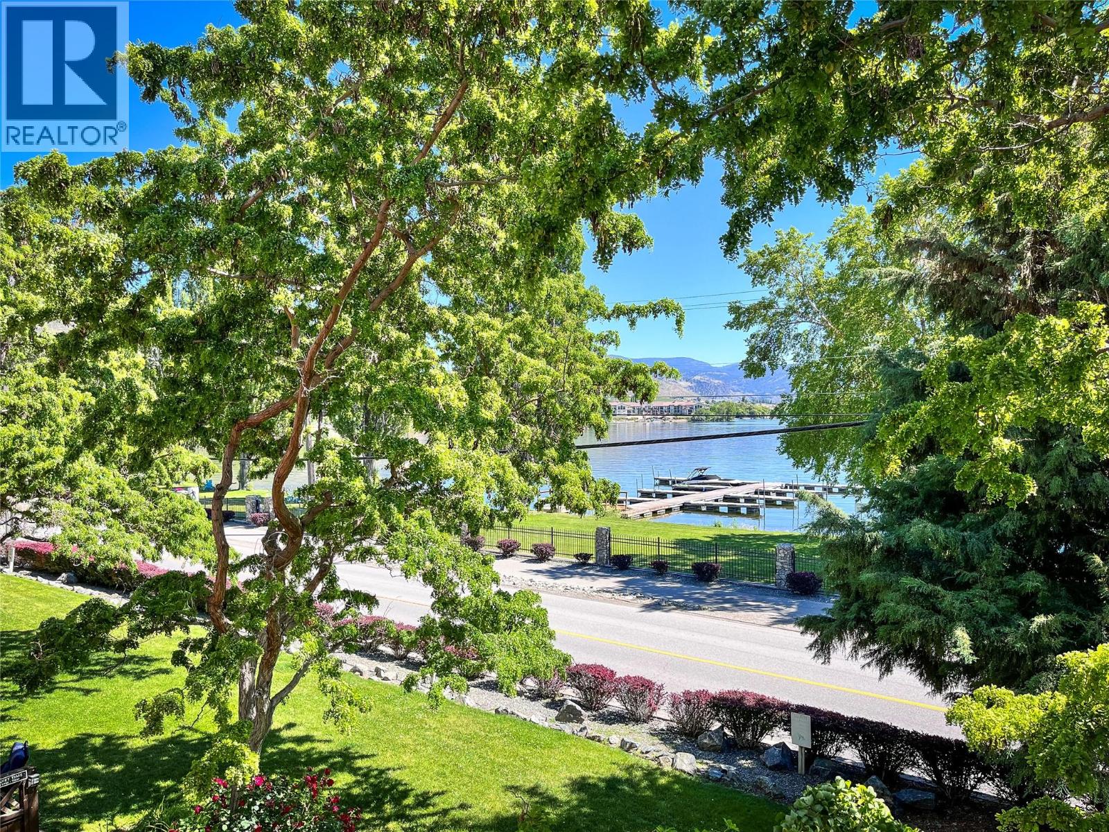 5401 LAKESHORE Drive Unit# 102, Osoyoos