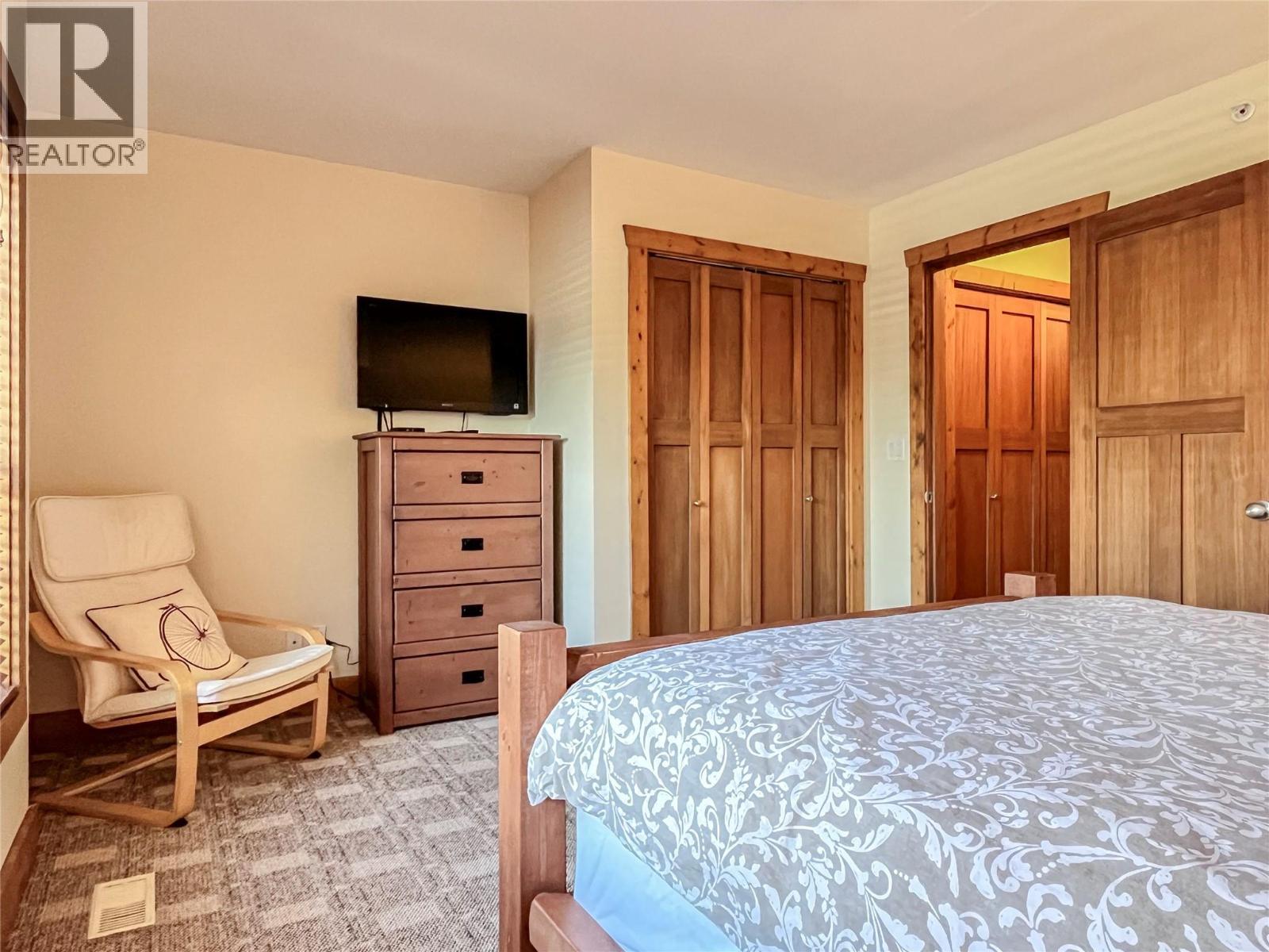 5401 LAKESHORE Drive Unit# 102, Osoyoos