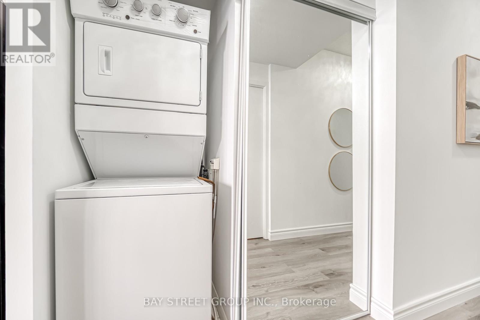 Photo 22 of 4801 832 Bay Street, Toronto ON