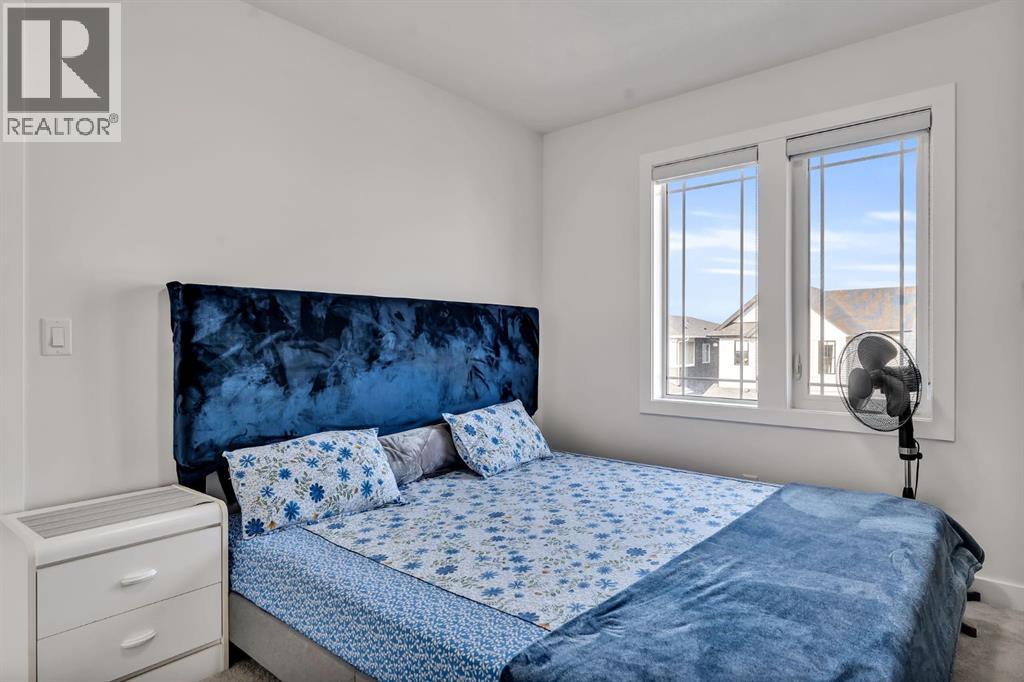 Photo 21 of 649 Reynolds Crescent Sw, Airdrie AB