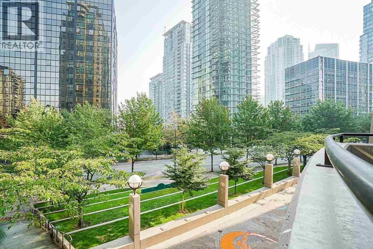 Photo 19 of 1010 1331 Alberni Street, Vancouver BC