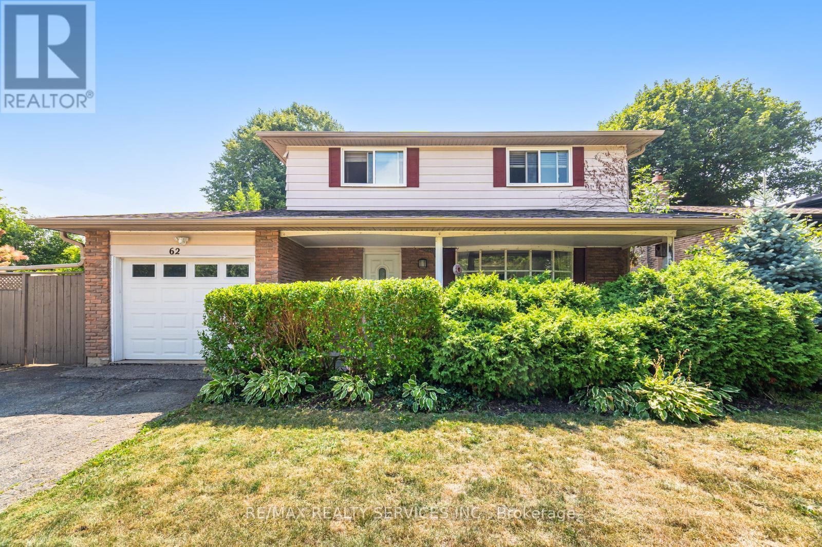 Photo 1 of 62 Ambleside Drive, Brampton ON