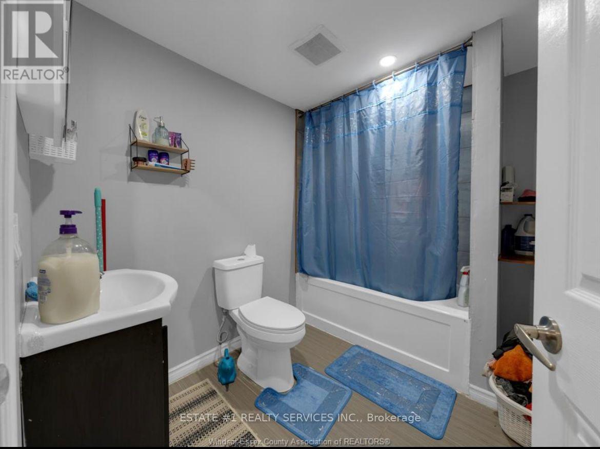 Photo 14 of 781 Church Street, Windsor ON