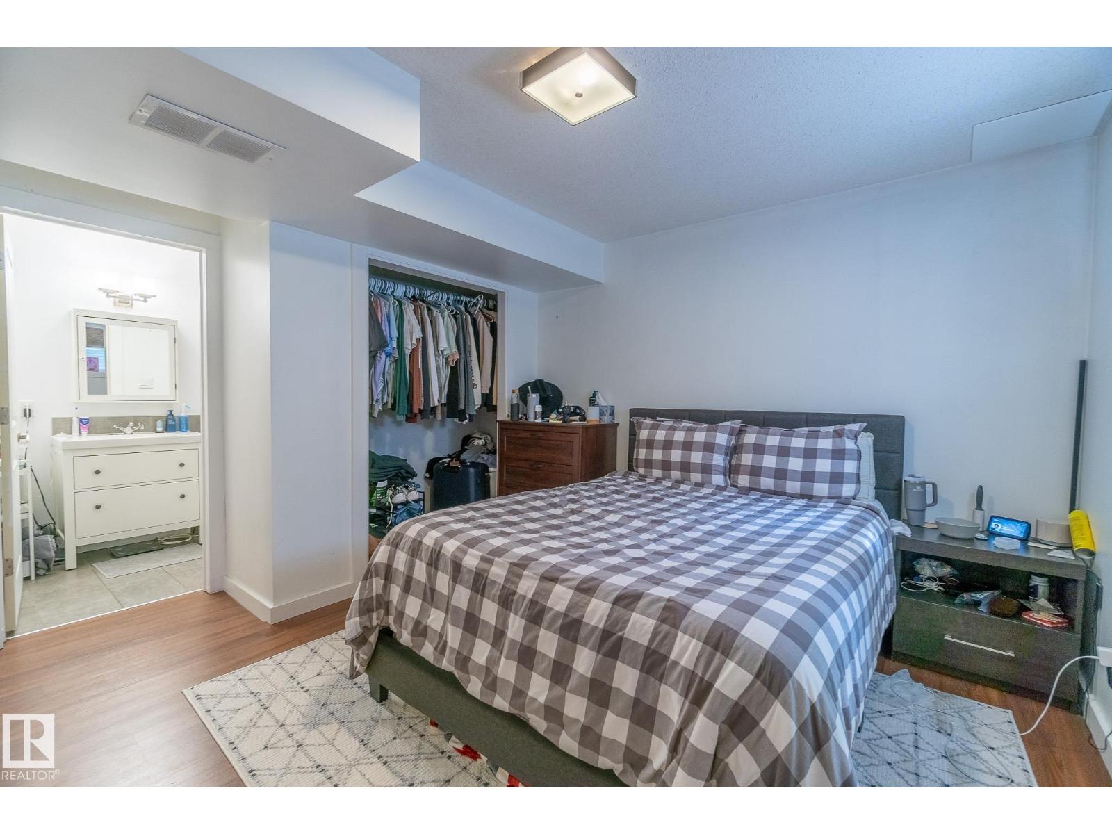 Photo 30 of 11734 129 St Nw, Edmonton AB