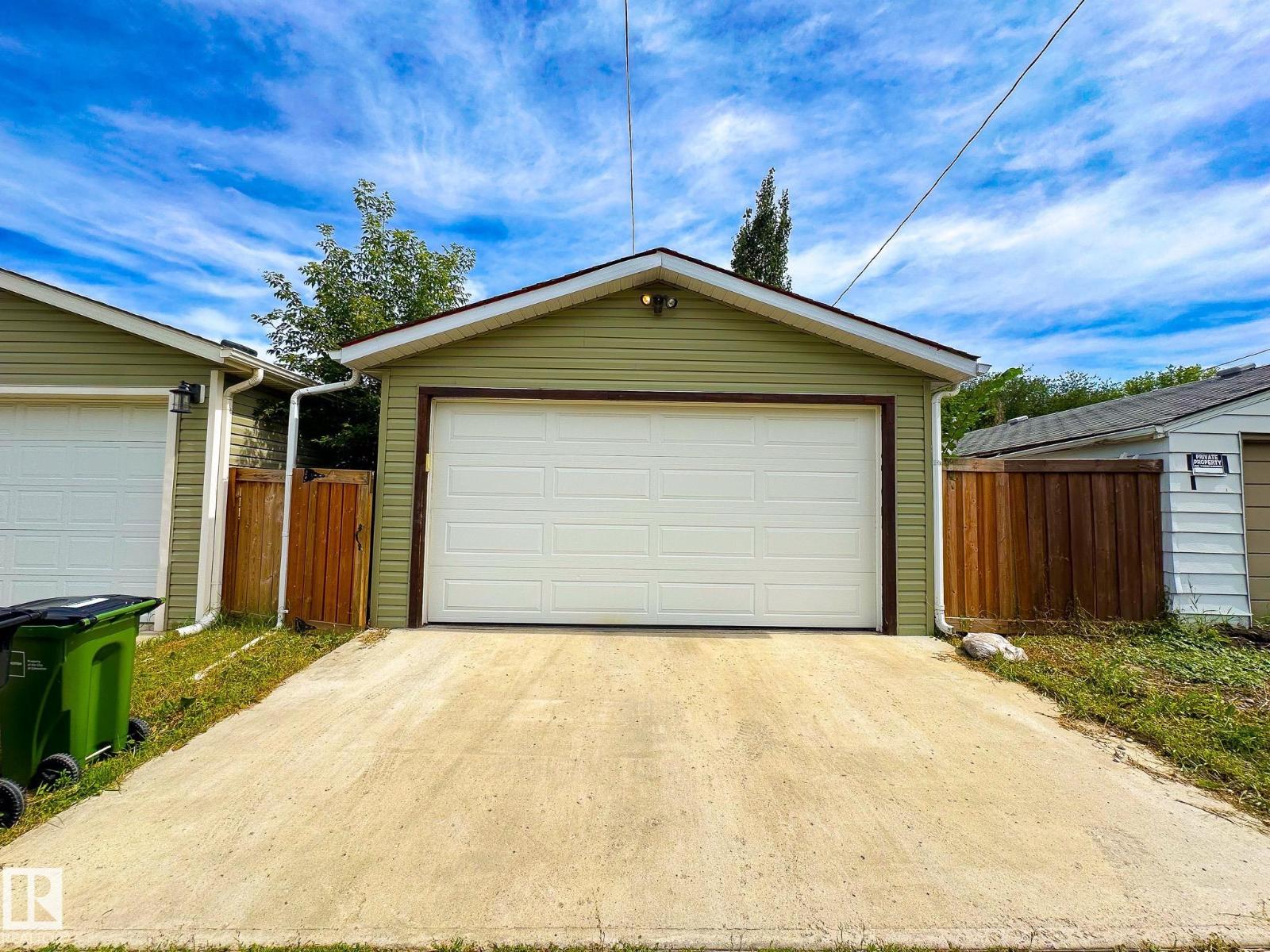Photo 45 of 11734 129 St Nw, Edmonton AB