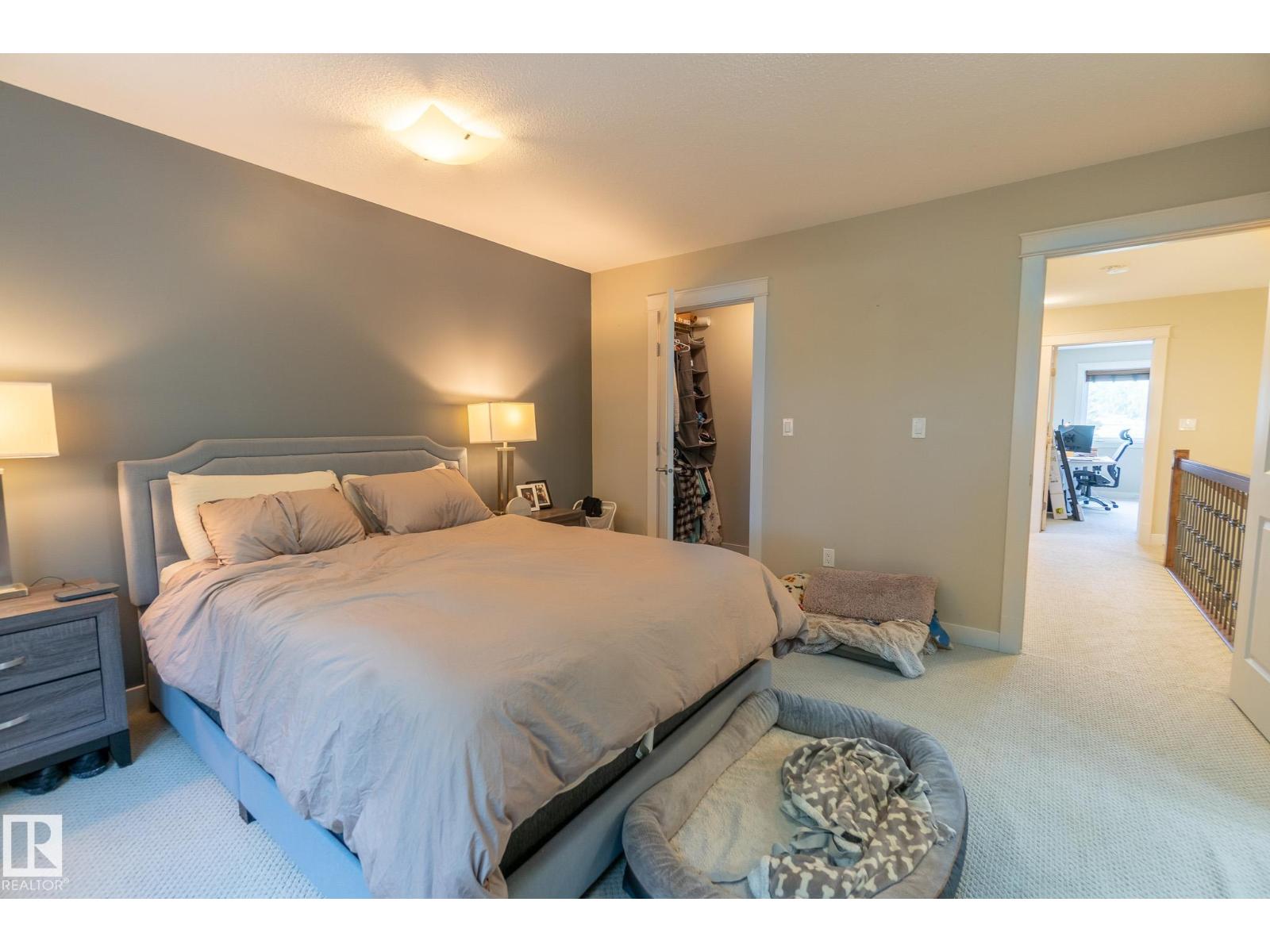 Photo 3 of 11734 129 St Nw, Edmonton AB