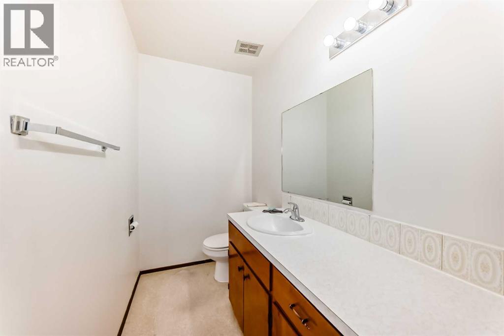 Multi-family House Bi-level for Sale in  Rundlehorn Drive NE Pineridge Calgary 