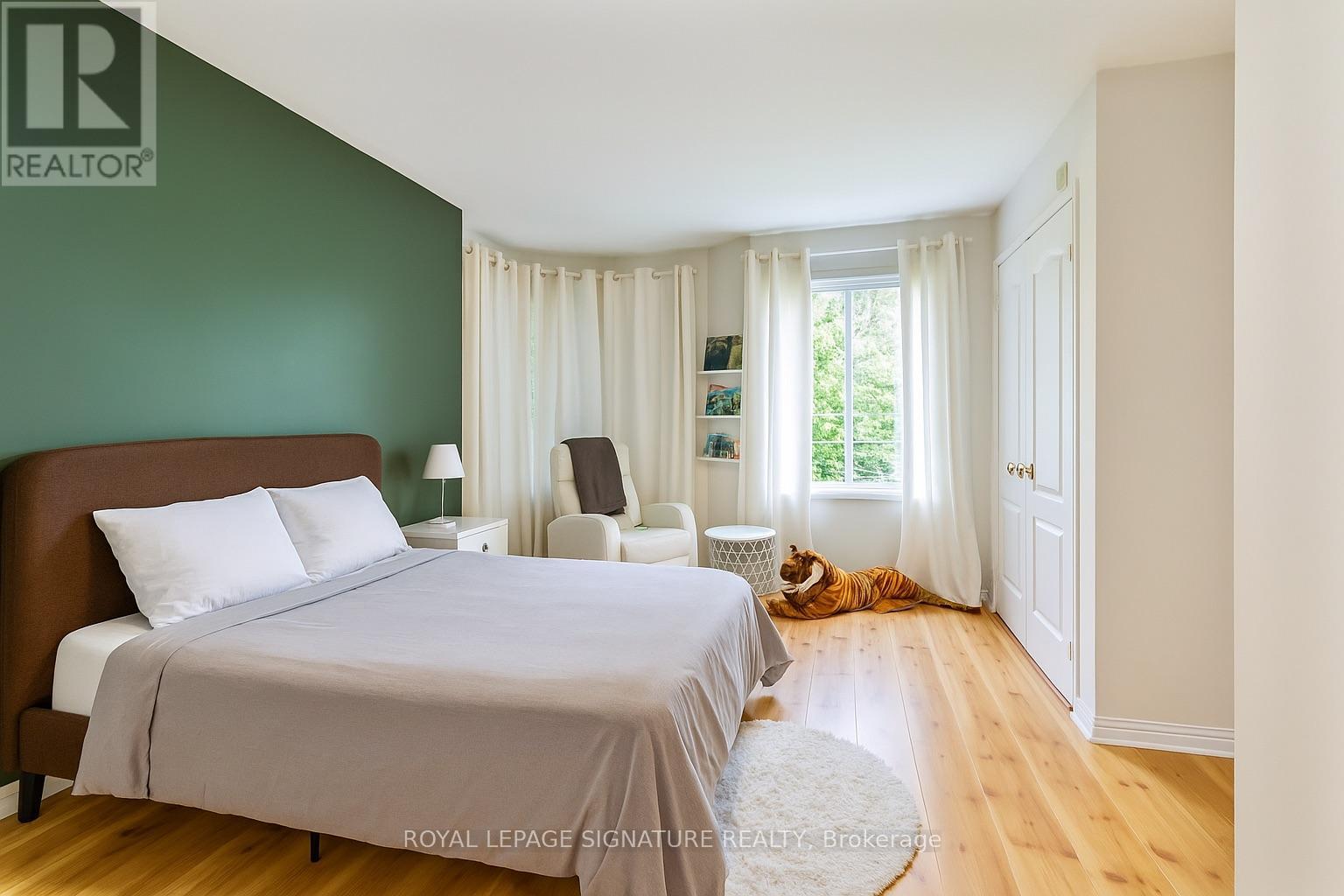 Photo 15 of 38 Royal Amber Crescent, East Gwillimbury ON