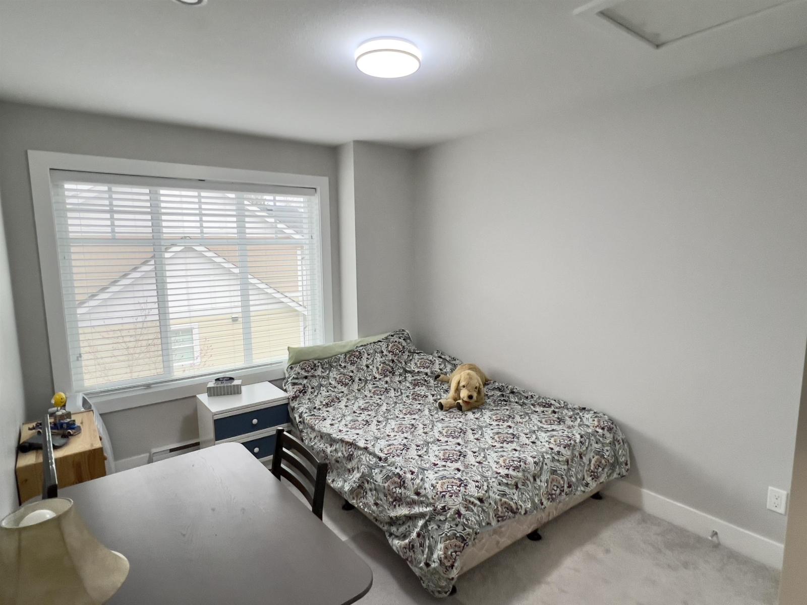 Photo 9 of 3 7056 192 Street, Surrey BC
