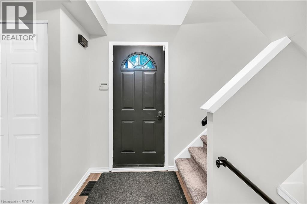 Photo 18 of 273 Elgin Street Unit 52, Brantford ON