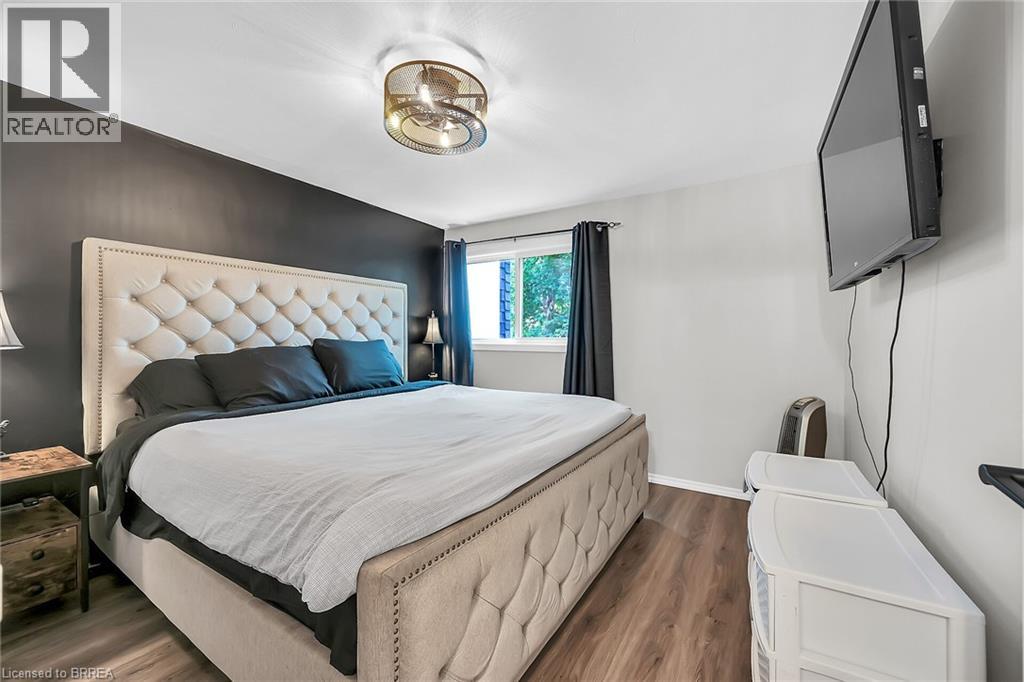 Photo 33 of 273 Elgin Street Unit 52, Brantford ON