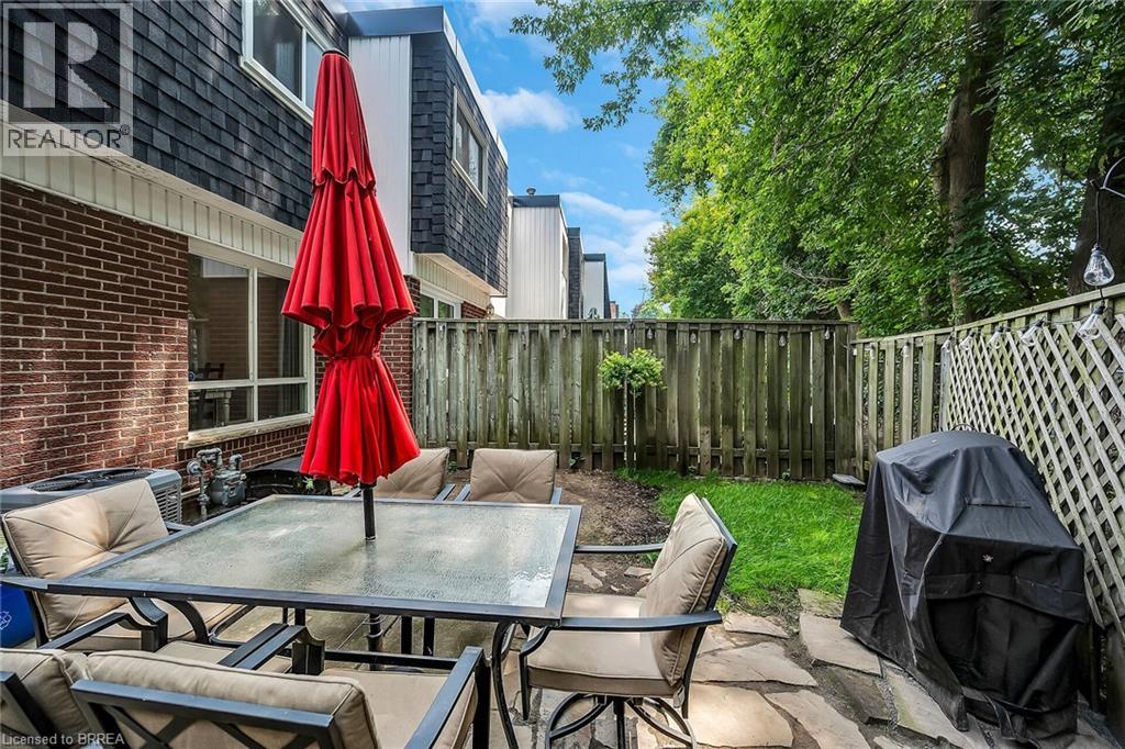 Photo 12 of 273 Elgin Street Unit 52, Brantford ON