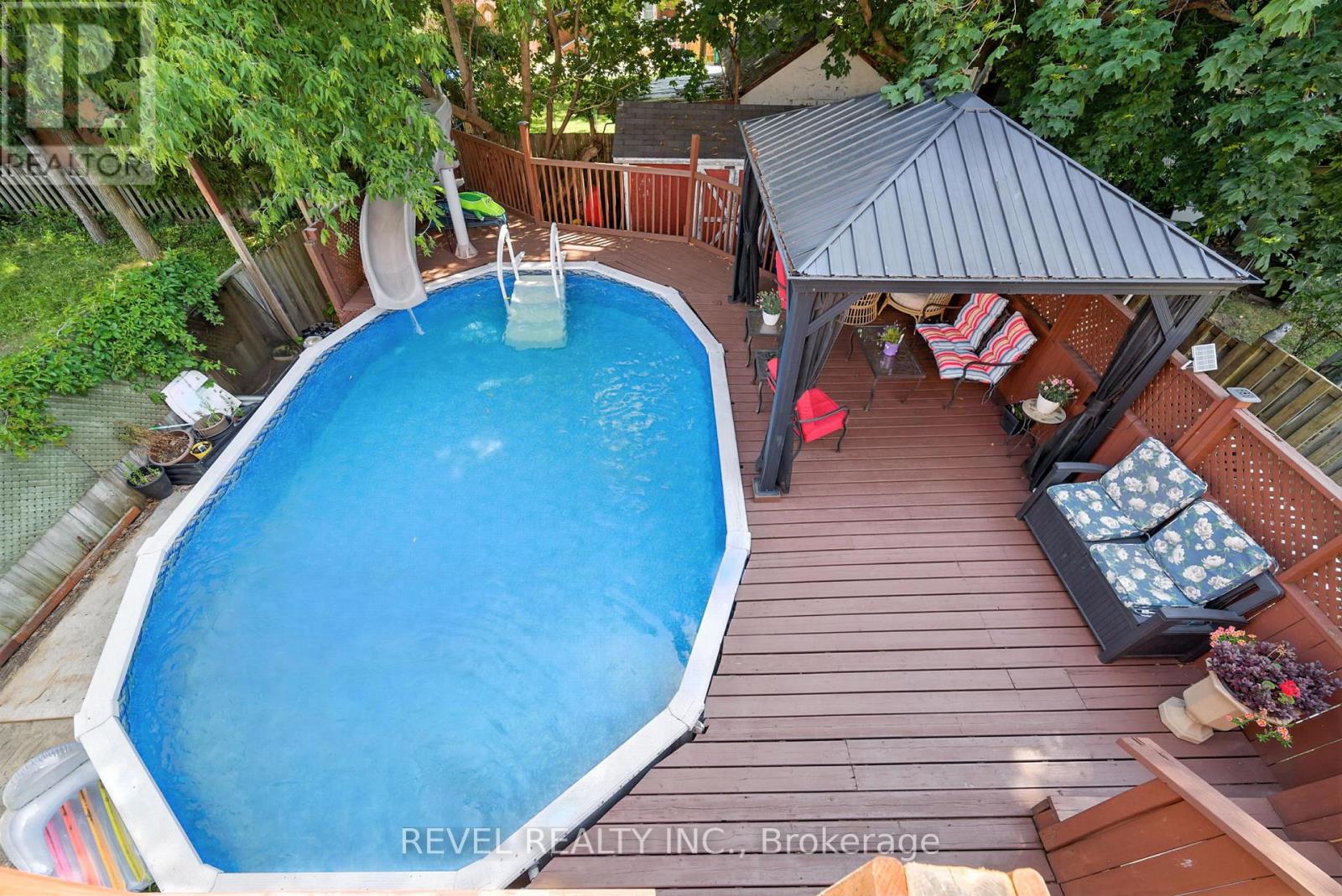 Photo 30 of 57 Rosehill Boulevard, Oshawa ON