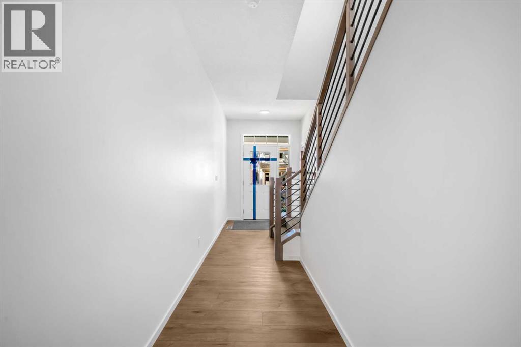 Photo 5 of 2034 Southwinds Row, Airdrie AB