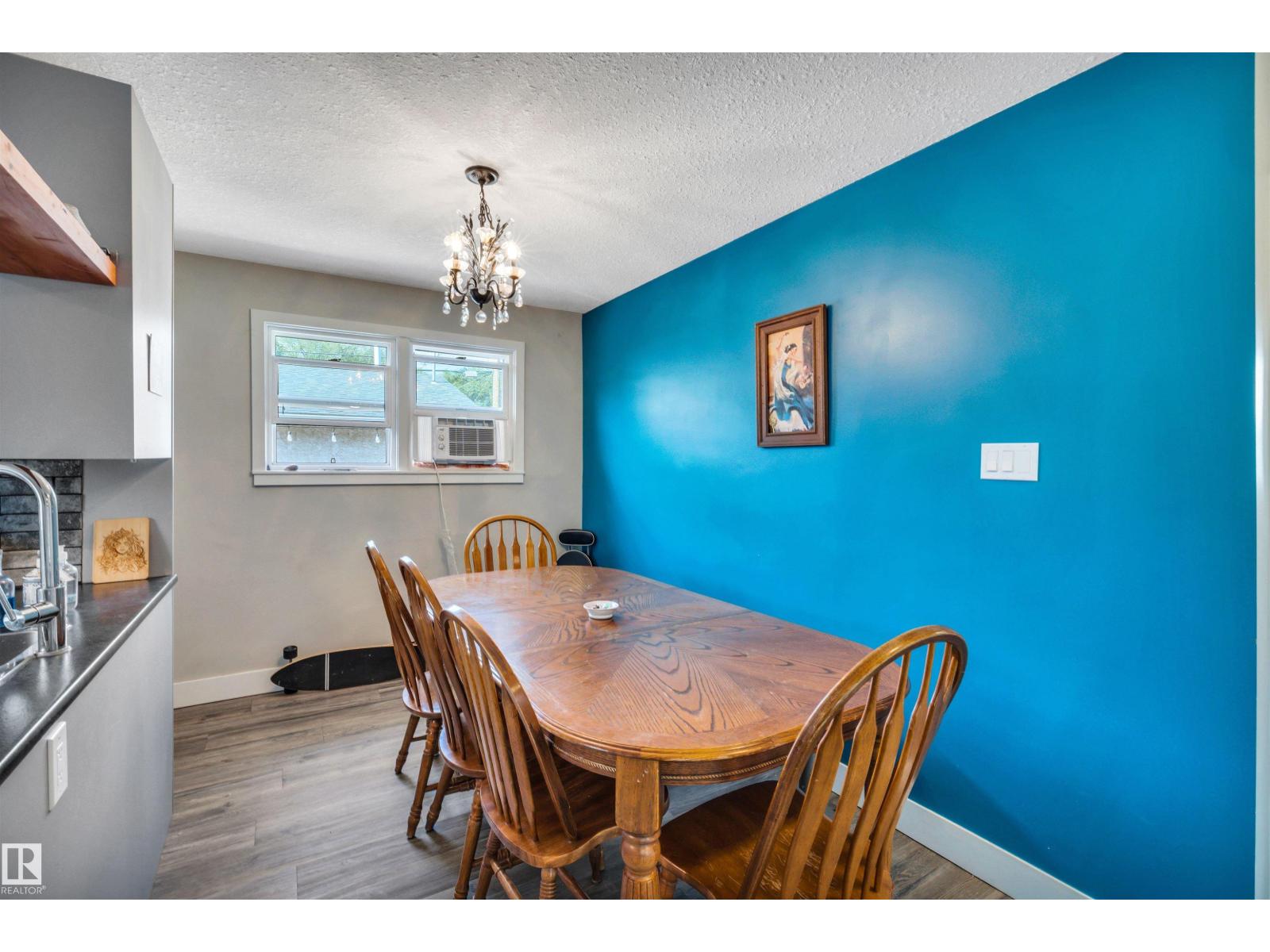Photo 11 of 9628 63 Av Nw, Edmonton AB