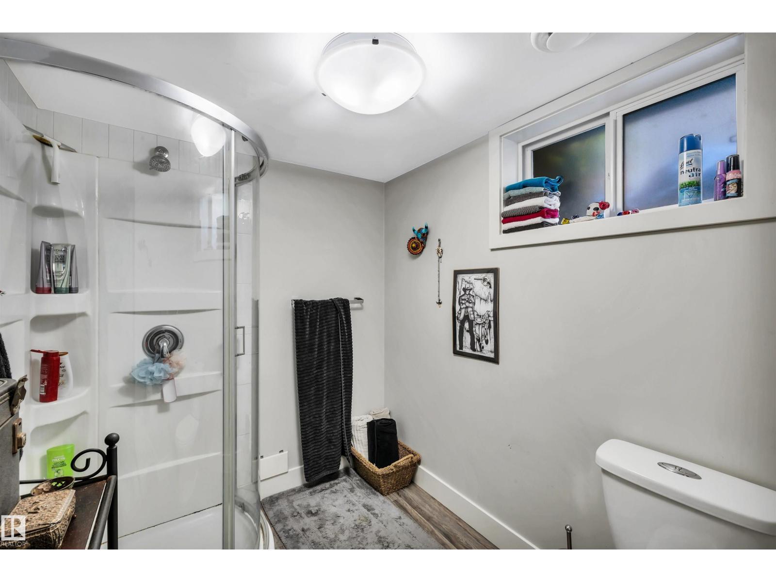 Photo 26 of 9628 63 Av Nw, Edmonton AB
