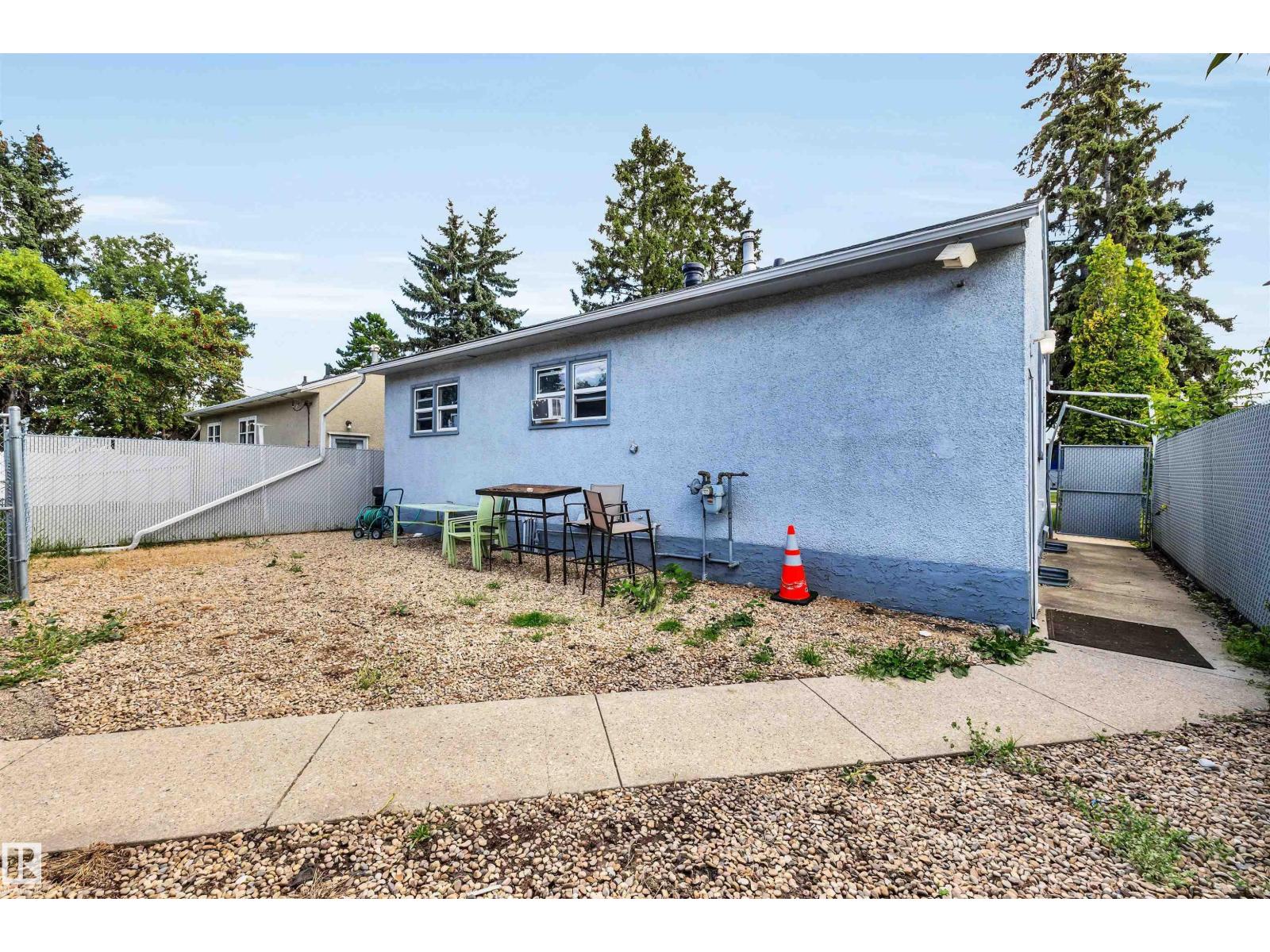 Photo 29 of 9628 63 Av Nw, Edmonton AB